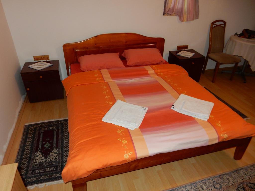 Panorama Lomnica Bed and Breakfast Despotovac Exterior foto