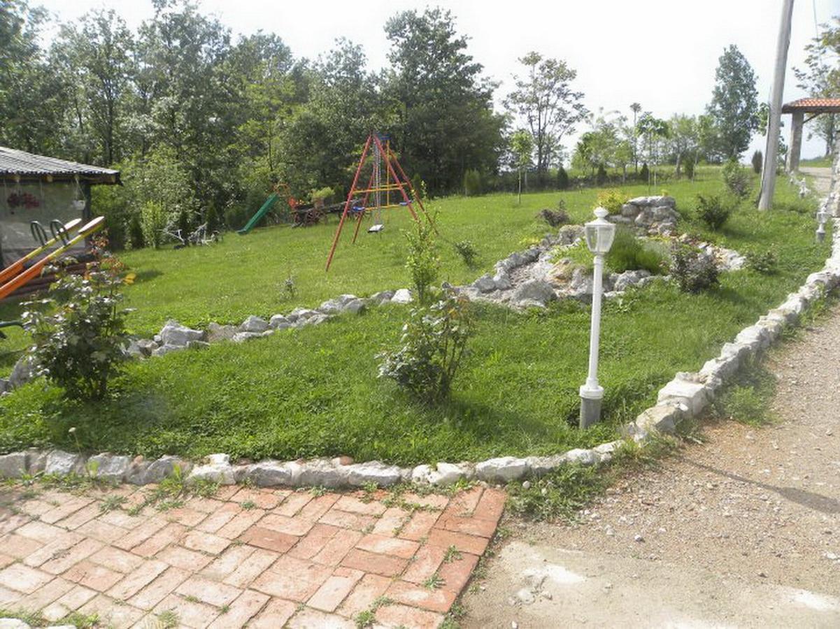 Panorama Lomnica Bed and Breakfast Despotovac Exterior foto