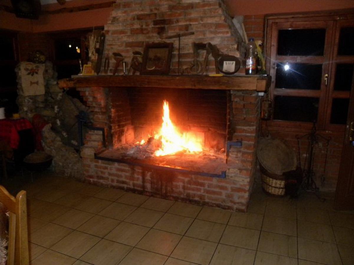 Panorama Lomnica Bed and Breakfast Despotovac Exterior foto